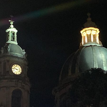La Suite Di Piazza Dell'Universita Κατάνια Εξωτερικό φωτογραφία