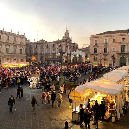 La Suite Di Piazza Dell'Universita Κατάνια Εξωτερικό φωτογραφία